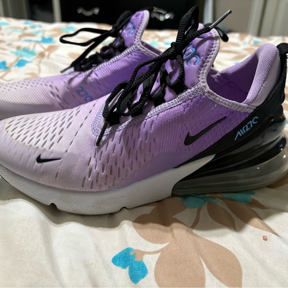 Nike Women's Air Max 270 Lavender Sneakers